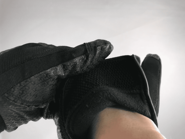 friction-warm-gloves-fit-1000x1000x100