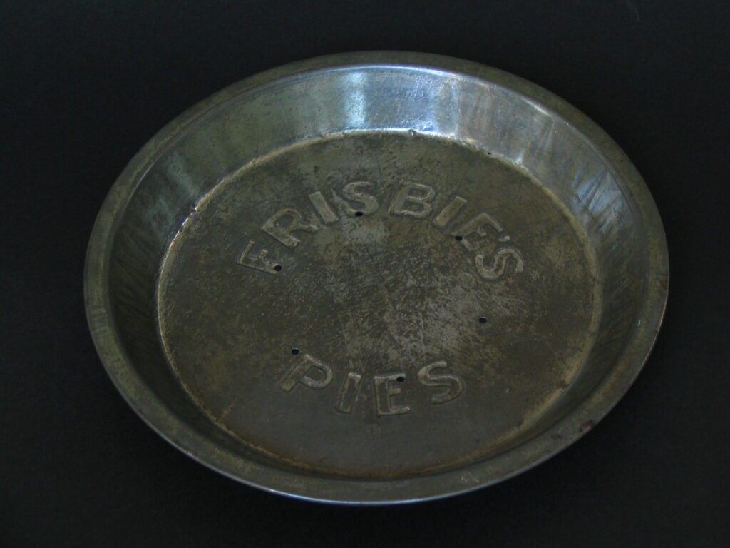 Frisbie Pie small letters